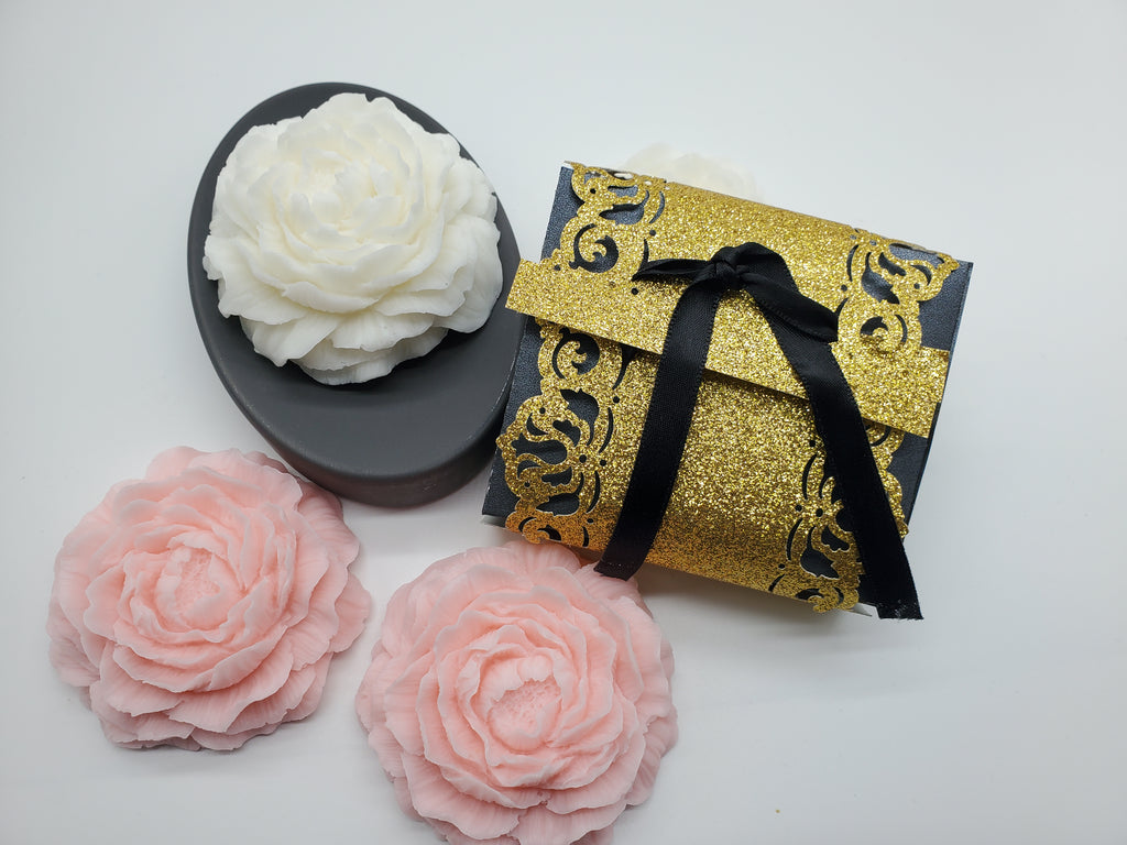 10 Pieces Party Favor Luxurious Soap with Box - Great for weddings, anniversaries, baby showers, guests, bridal showers, - gift bag: 3.5*3.5*2 inch / 10*10*5 cm